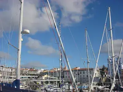 Angra (6)